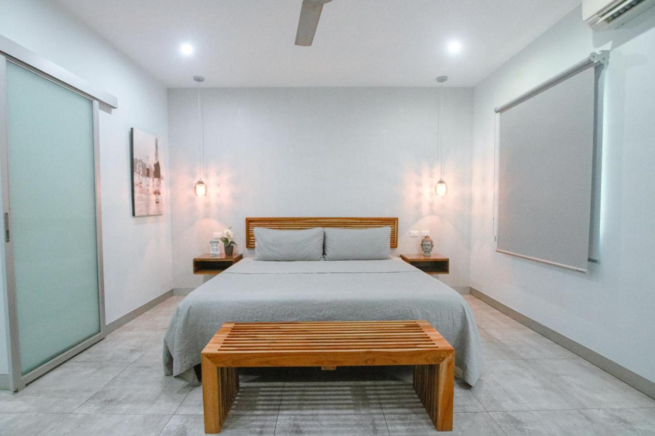 Tamarindo Bay Suites - Self Check In, Adults Only Екстер'єр фото