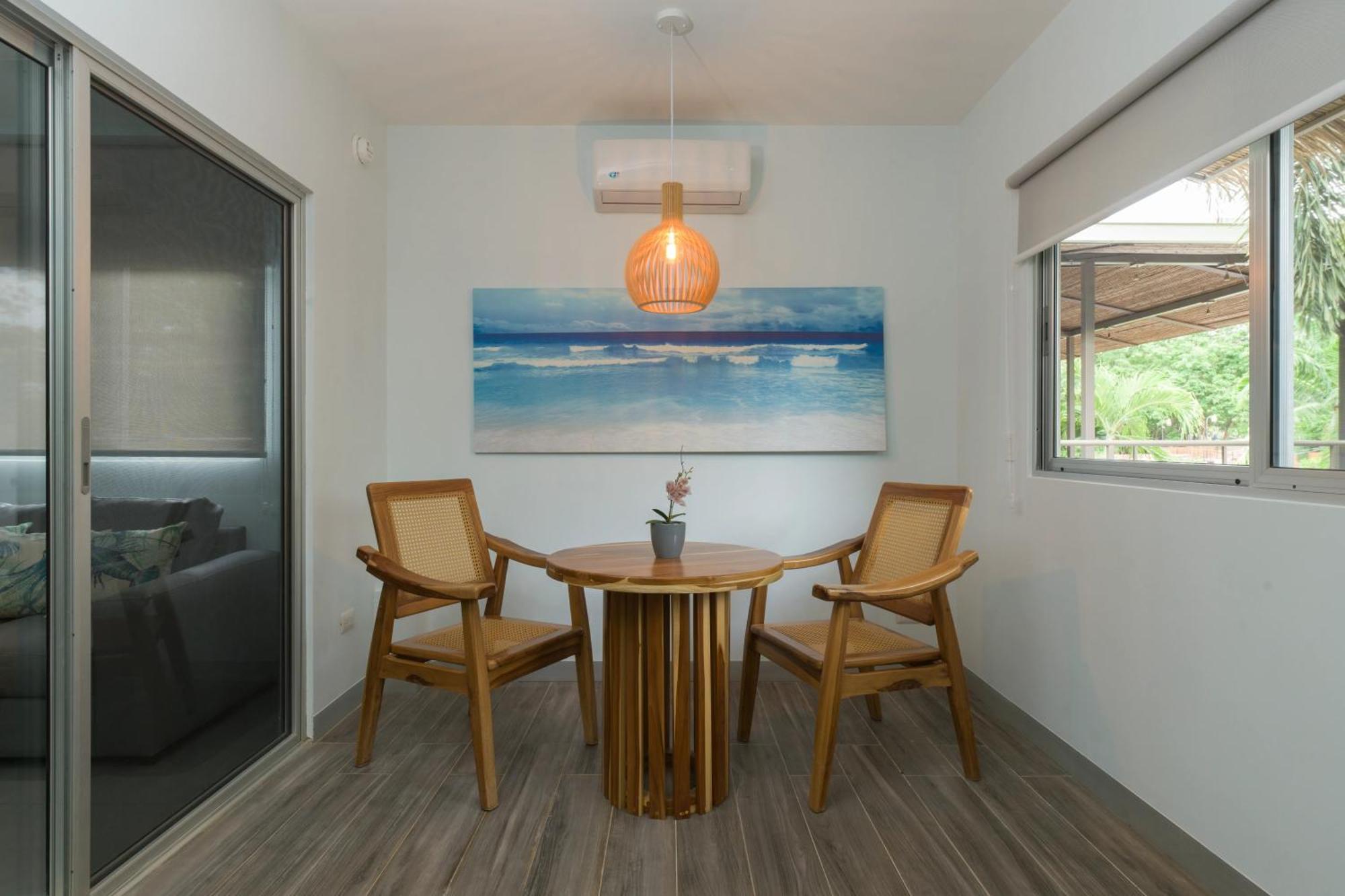 Tamarindo Bay Suites - Self Check In, Adults Only Екстер'єр фото