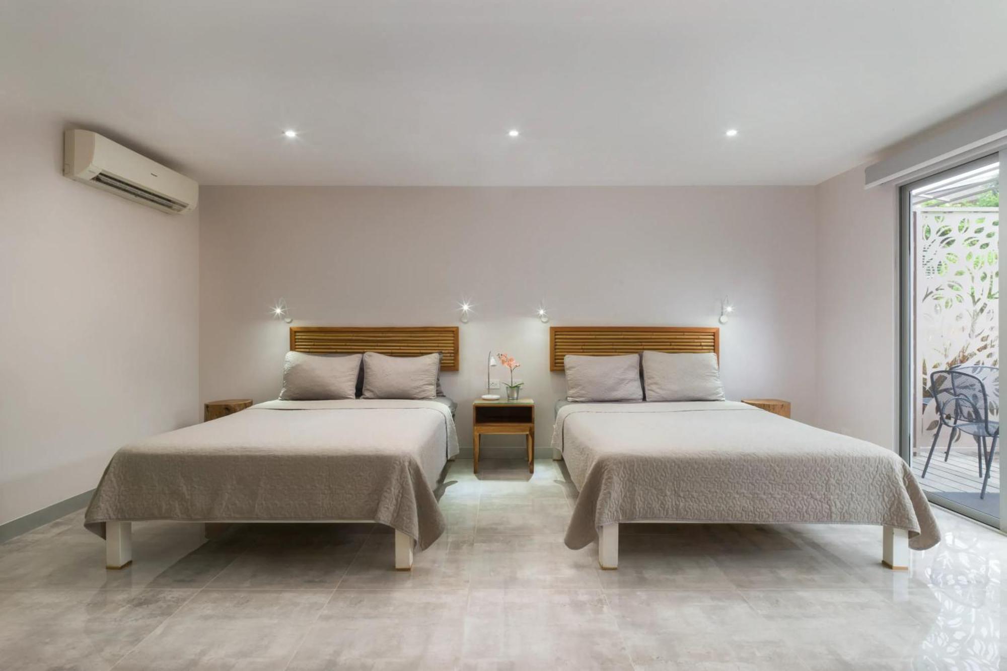 Tamarindo Bay Suites - Self Check In, Adults Only Екстер'єр фото